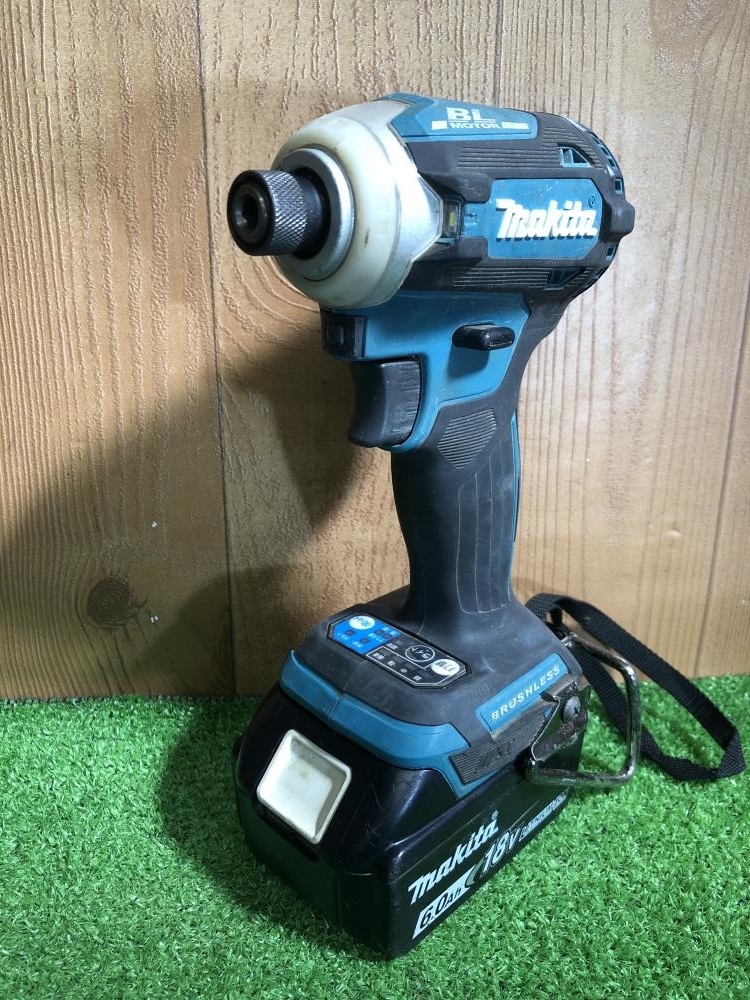 makita マキタ 充電式インパクトドライバ TD171D/BL1860Bの中古
