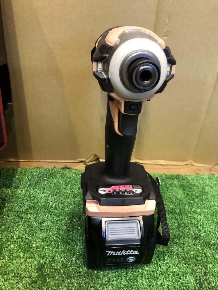 マキタ makita 40VMAX充電式インパクトドライバ TD001GDXFCの マキタ makita 40VMAX充電式インパクトドライバ TD001GDXFCの