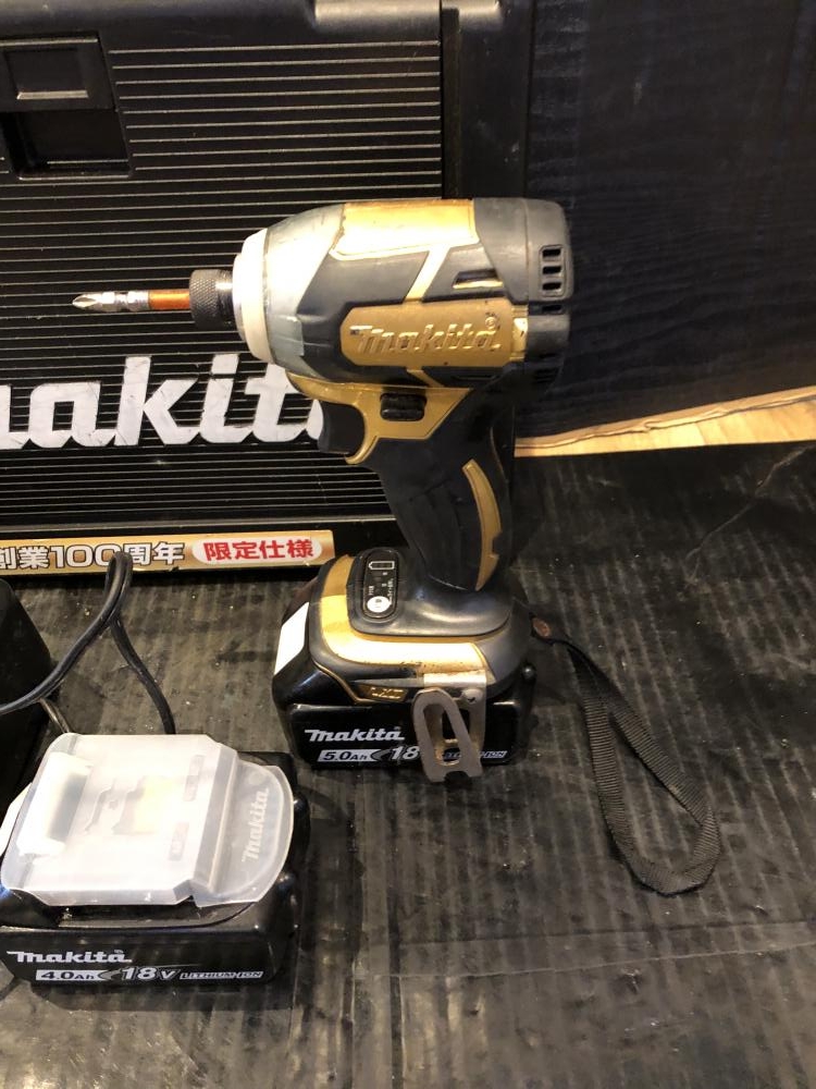 マキタ makita 充電式インパクトドライバ TD148DSP1の中古 中古C傷汚れ 