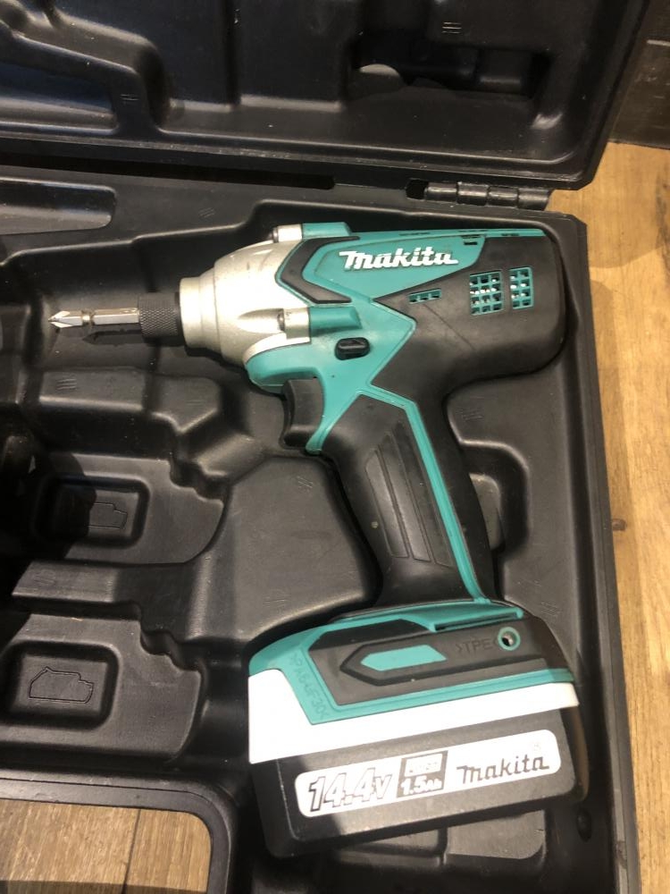 マキタ makita 充電式インパクトドライバ DIYモデル M695DSの中古 中古 