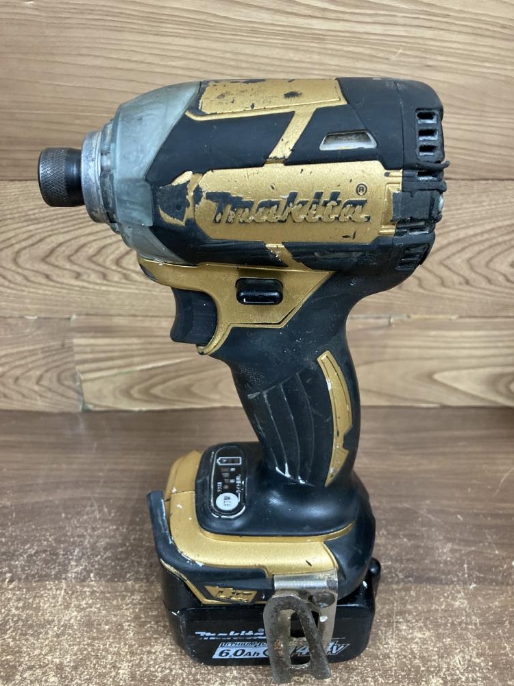 注目の福袋！ マキタ インパクトドライバ TD137Dの中古 中古C傷汚れあり 本体