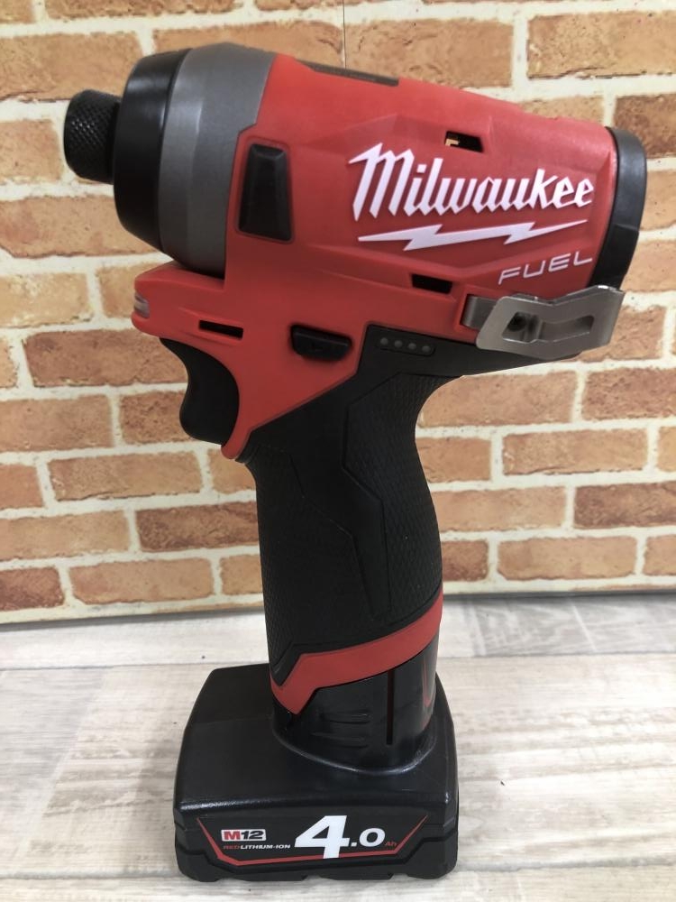 【中古】ミルウォーキー milwaukee M12FID2 インパクトドライバー バッテリ×1付き【ハンズクラフト佐賀】 Milwaukee（ミルウォーキー） M12 FID2-632X JP M12 FUEL 充電式