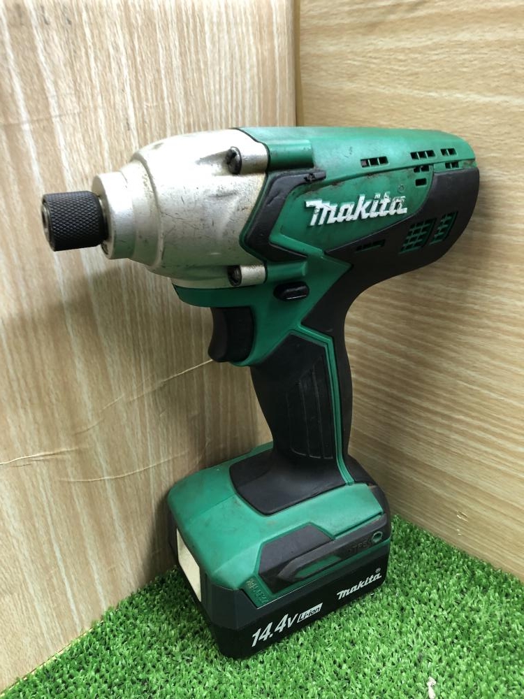 Makita インパクトドライバー 14.4V ちょろ M695D