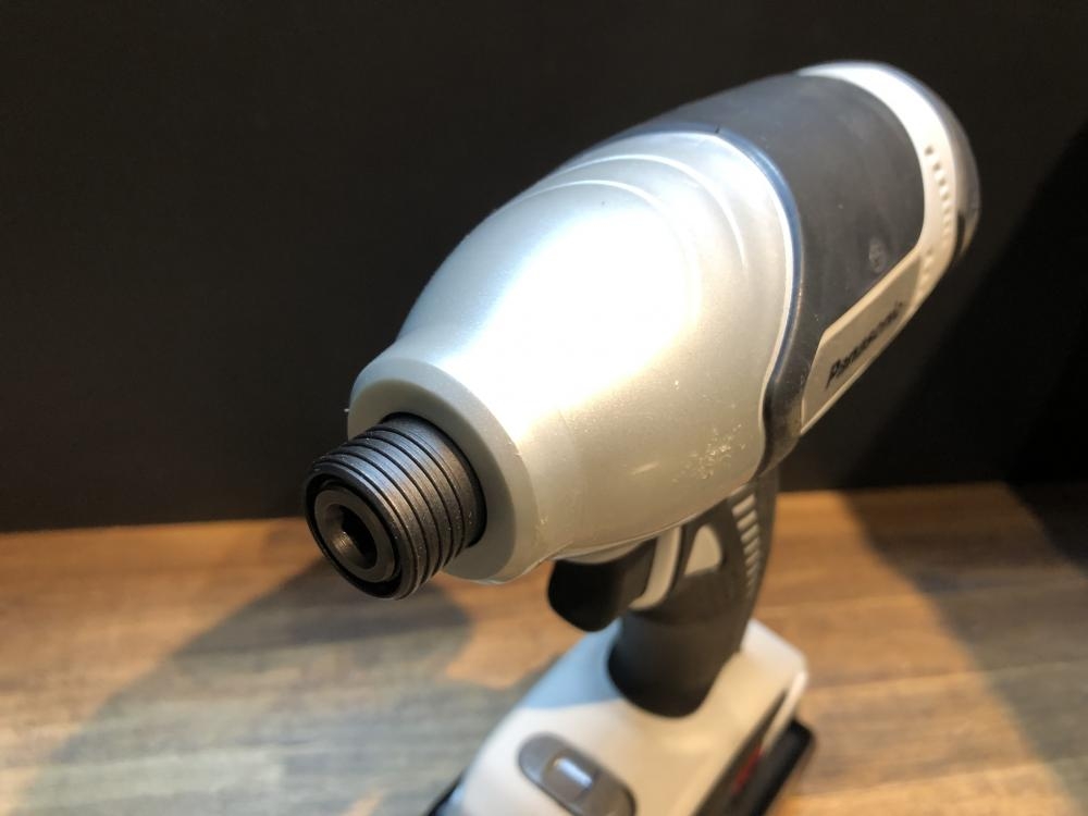 Panasonic 14.4V充電インパクトドライバ EZ7544の中古 中古C傷汚れあり Panasonic 14.4V充電インパクトドライバ EZ7544の中古 中古C傷汚れあり