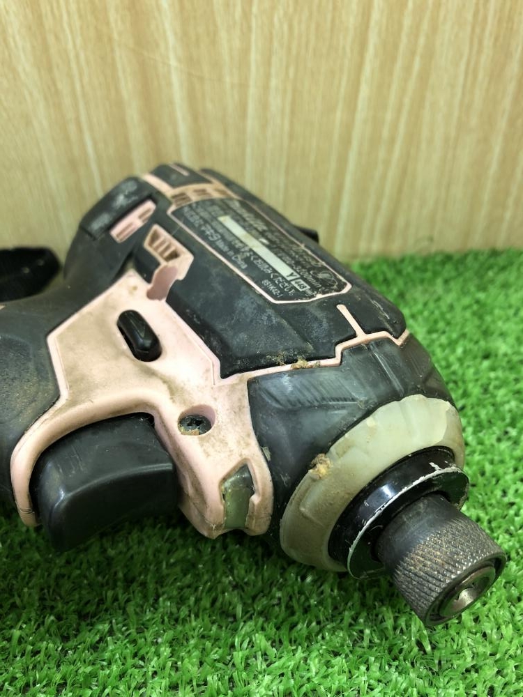 マキタ 充電式インパクトドライバ TD149Dの中古 ジャンク 商品