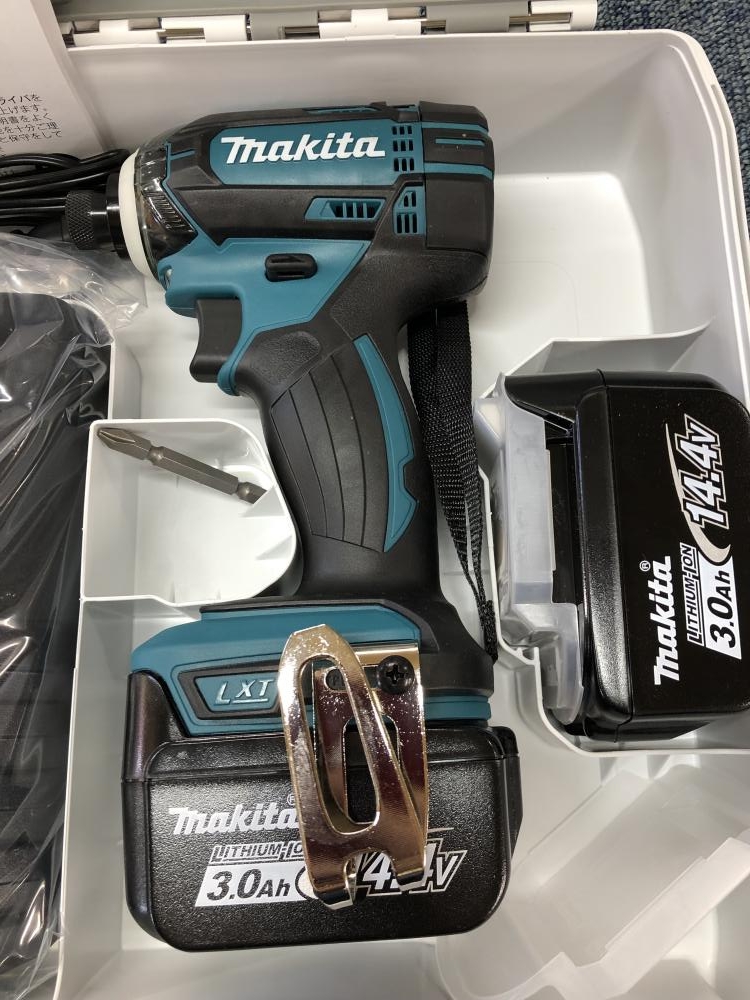 マキタ TD138D 充電式インパクトドライバー 本体のみ【船橋馬込店】【店頭取引限定】【中古】管理番号：IT6RKH4AANTW マキタ 充電式インパクトドライバ TD138Dの中古 中古C傷汚れあり