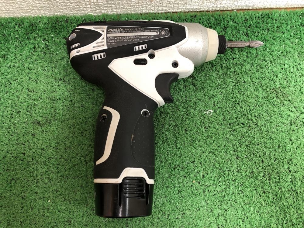 マキタ 10.8V充電式インパクトドライバ TD090DWSPWの中古 中古B使用感  