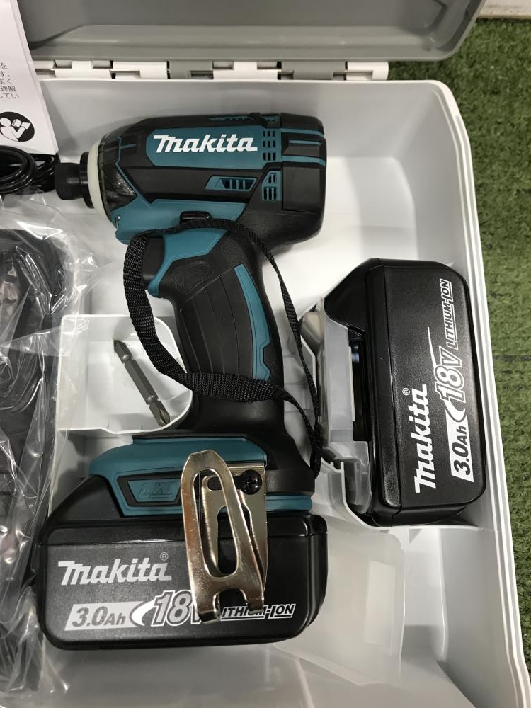 マキタ 充電式インパクトドライバ TD149DRFXの中古 未使用品 《埼玉 