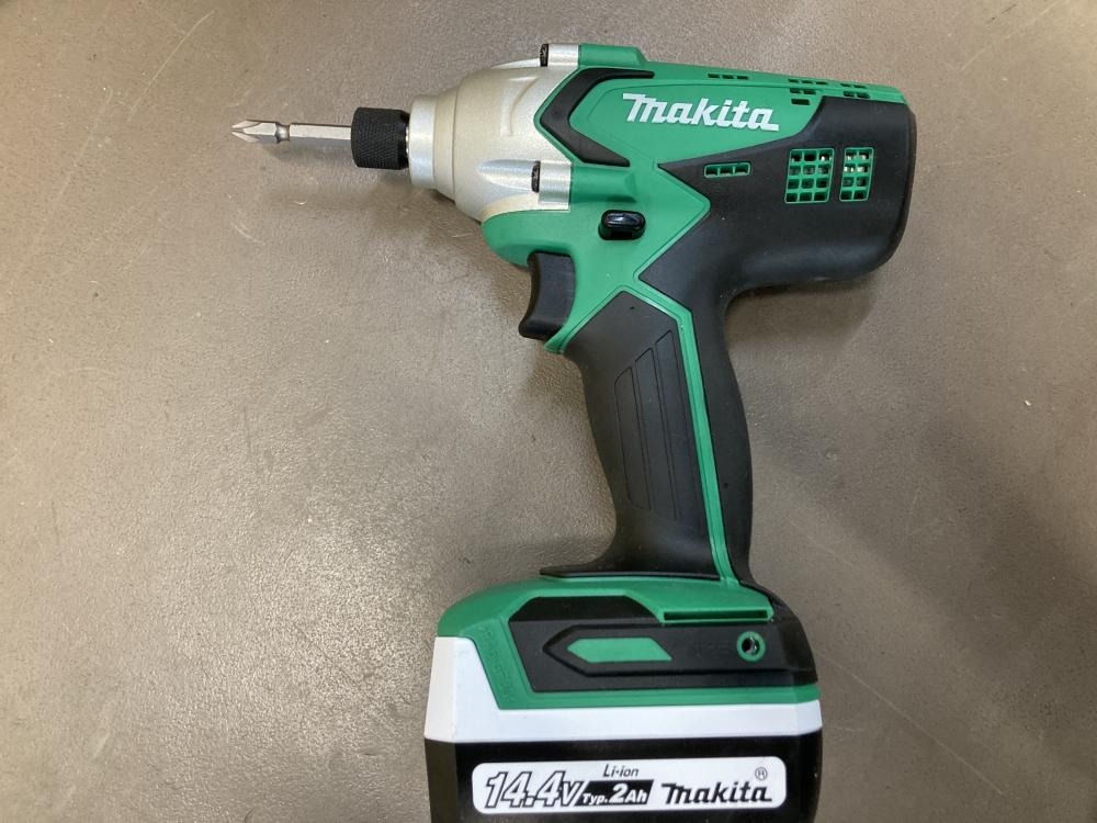 マキタ 14.4V充電式インパクトドライバ M695DSAの中古 中古B使用感あり 