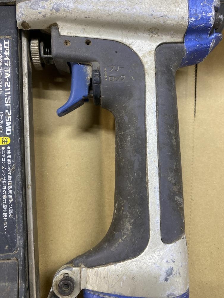 MAX 25mm常圧フィニッシュネイラ TA-211/SF25MOの中古 中古C傷 MAX 25mm常圧フィニッシュネイラ TA-211/SF25MOの中古 中古C傷