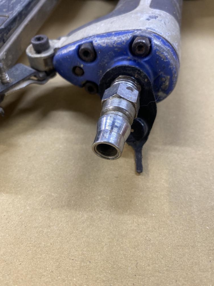 MAX 25mm常圧フィニッシュネイラ TA-211/SF25MOの中古 中古C傷 MAX 25mm常圧フィニッシュネイラ TA-211/SF25MOの中古 中古C傷