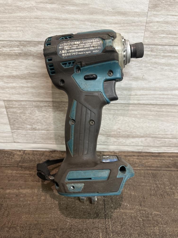 マキタ makita 充電式インパクトドライバ TD171Dの中古 中古C傷汚れ