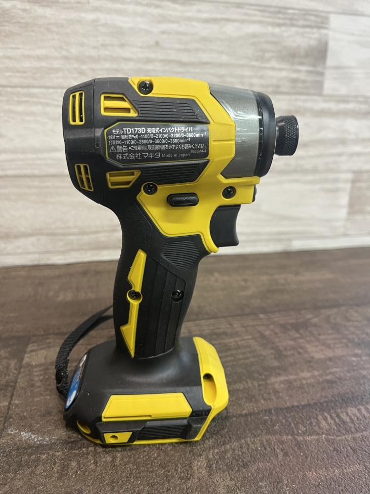 マキタ makita 充電式インパクトドライバ TD173DZFYの中古 未使用品 