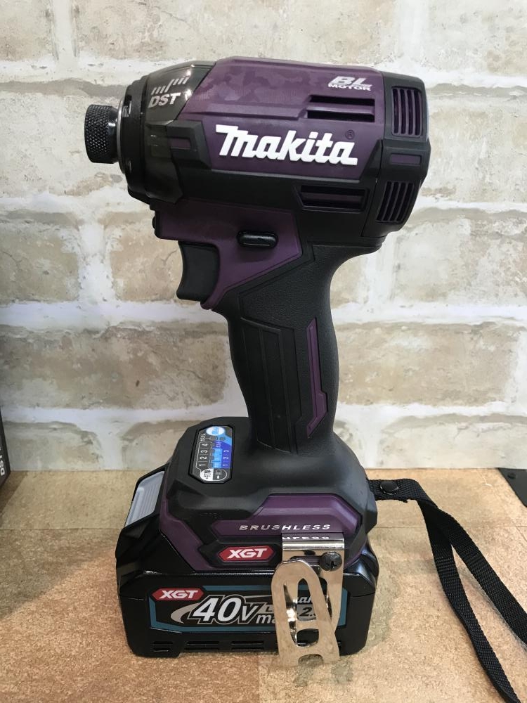 makita マキタ 充電式インパクトドライバ TD002GDXAPの中古 未使用品