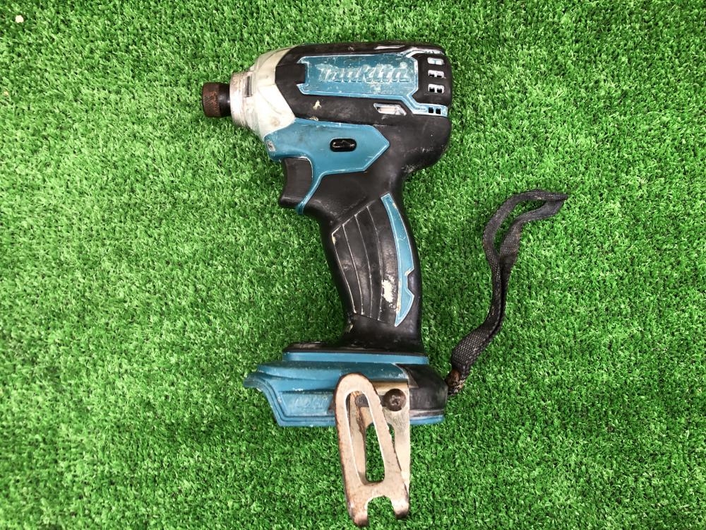マキタ makita 充電式インパクトドライバー TD136DRFXの中古 中古B使用  
