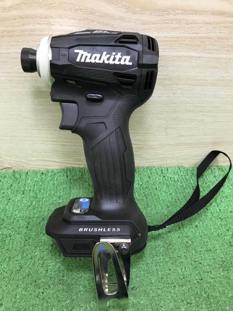 マキタ 18V充電式インパクトドライバ TD172DRGXの中古 未使用品