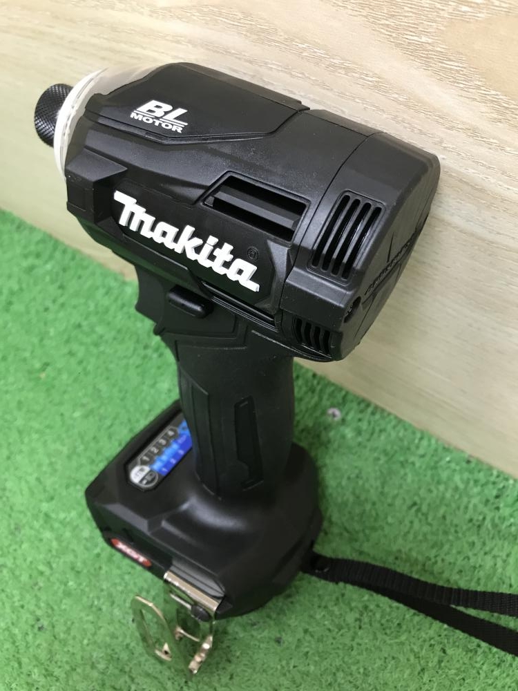 マキタ 40VMAX充電式インパクトドライバ TD001GRDXBの中古 未 マキタ 40VMAX充電式インパクトドライバ TD001GRDXBの中古 未