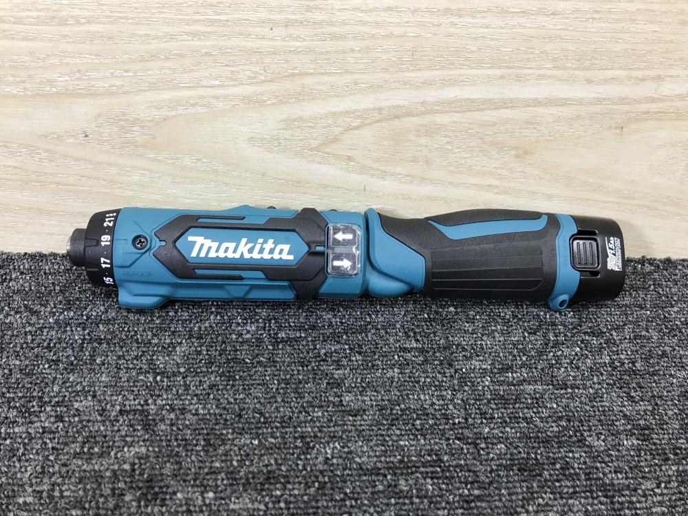 マキタ makita 充電式ペンドライバドリル DF012DSHXの中古 未使用品 