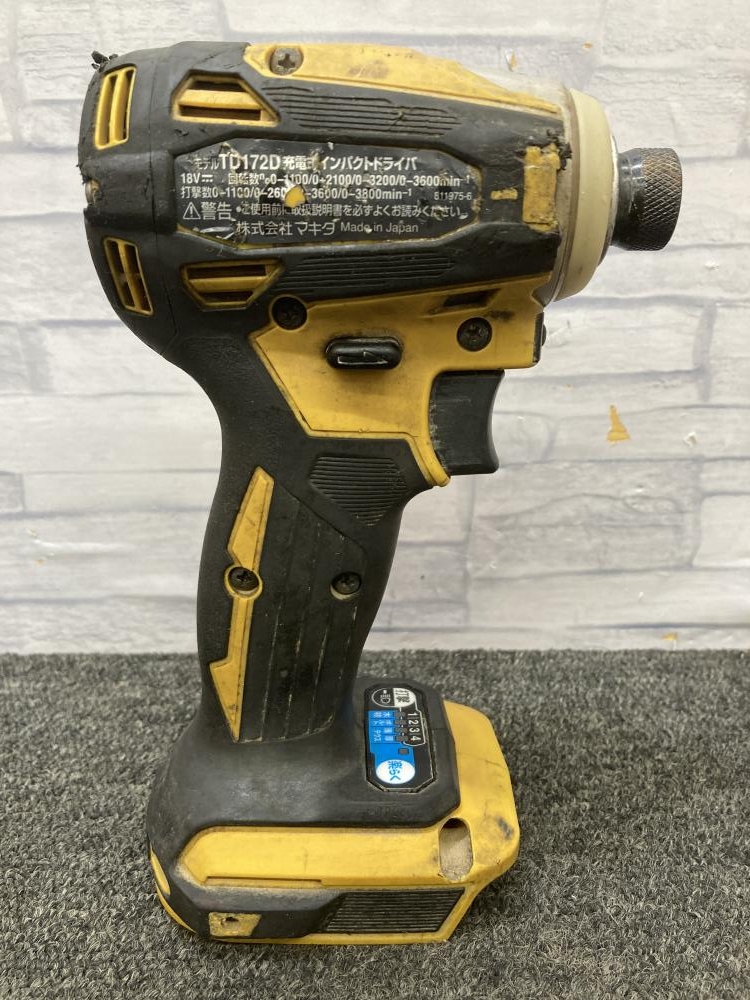 マキタ makita 充電式インパクトドライバ TD172Dの中古 中古C傷 マキタ makita 充電式インパクトドライバ TD172Dの中古 中古C傷
