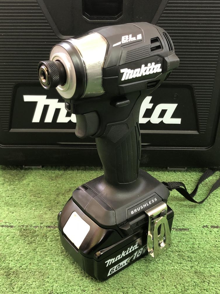 マキタ makita 充電式インパクトドライバ TD173DRGXの中古 未使用品 