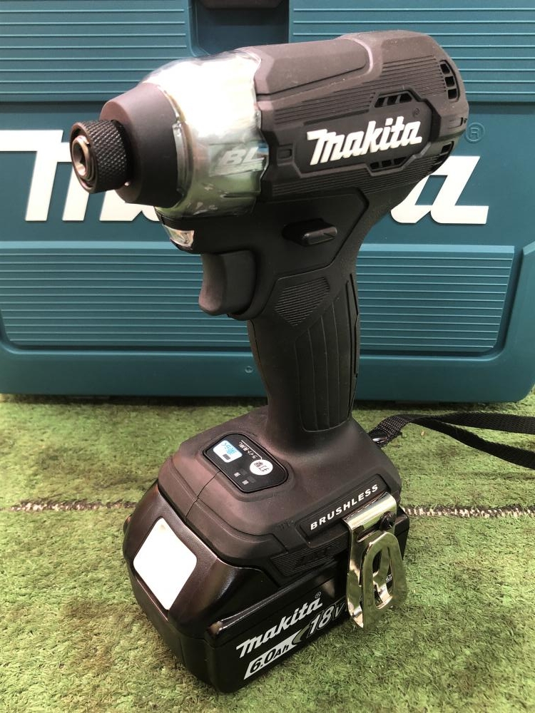makita マキタ 充電式インパクトドライバ TD157DRGXBの中古 未使用品  