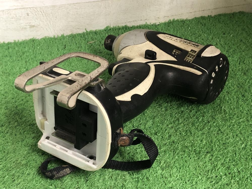 マキタ 充電式インパクトドライバ TD131の中古 中古C傷汚れあり
