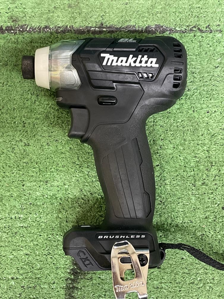 マキタ 充電式インパクトドライバ TD111DSHXBの中古 中古A(美品 マキタ 充電式インパクトドライバ TD111DSHXBの中古 中古A(美品