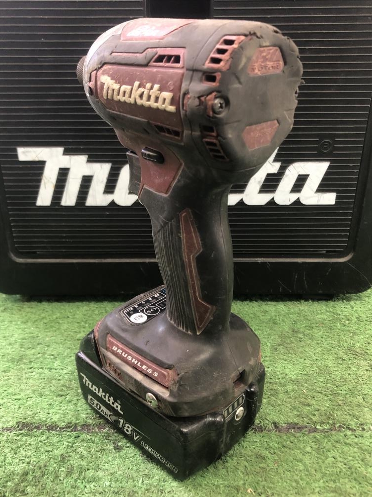 マキタ 充電式インパクトドライバ TD170DTXARの中古 中古C傷汚れ