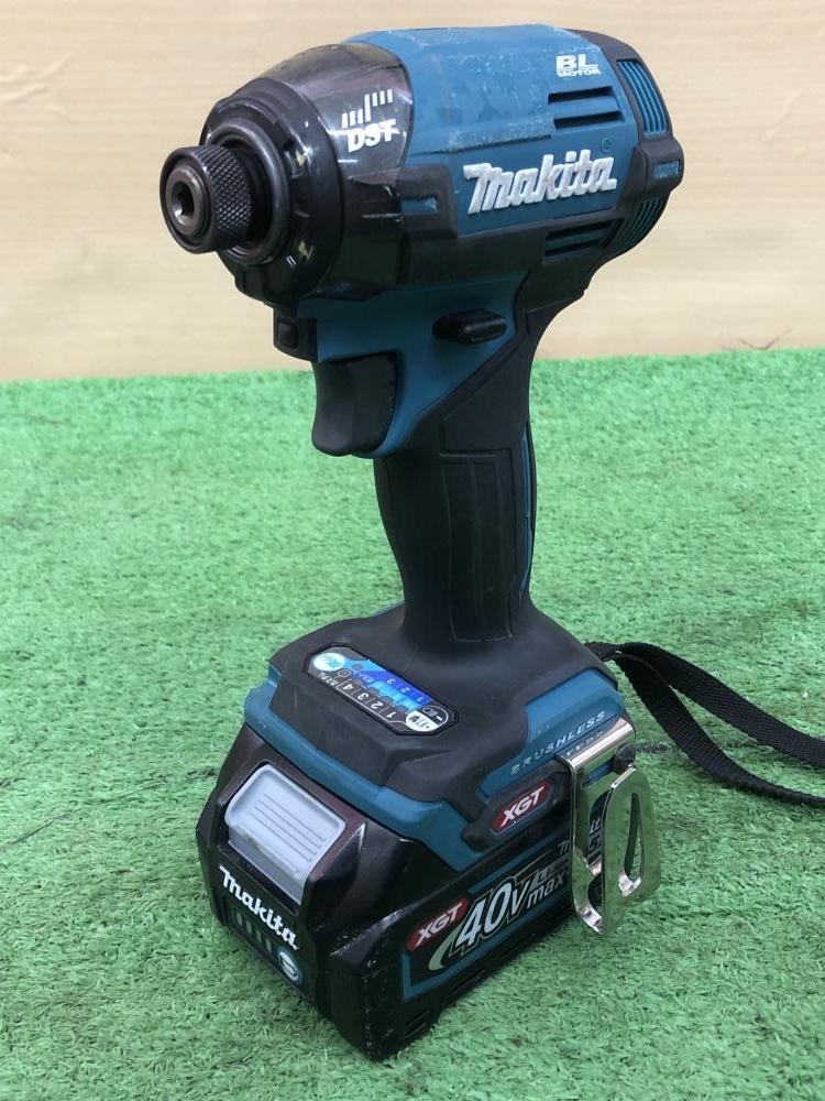 マキタ makita 充電式インパクトドライバ TD002GZの中古 中古B使用感あり 《大阪・茨木》中古工具販売の専門店│ ツールオフ茨木店 ｜中古 工具販売のツールオフ
