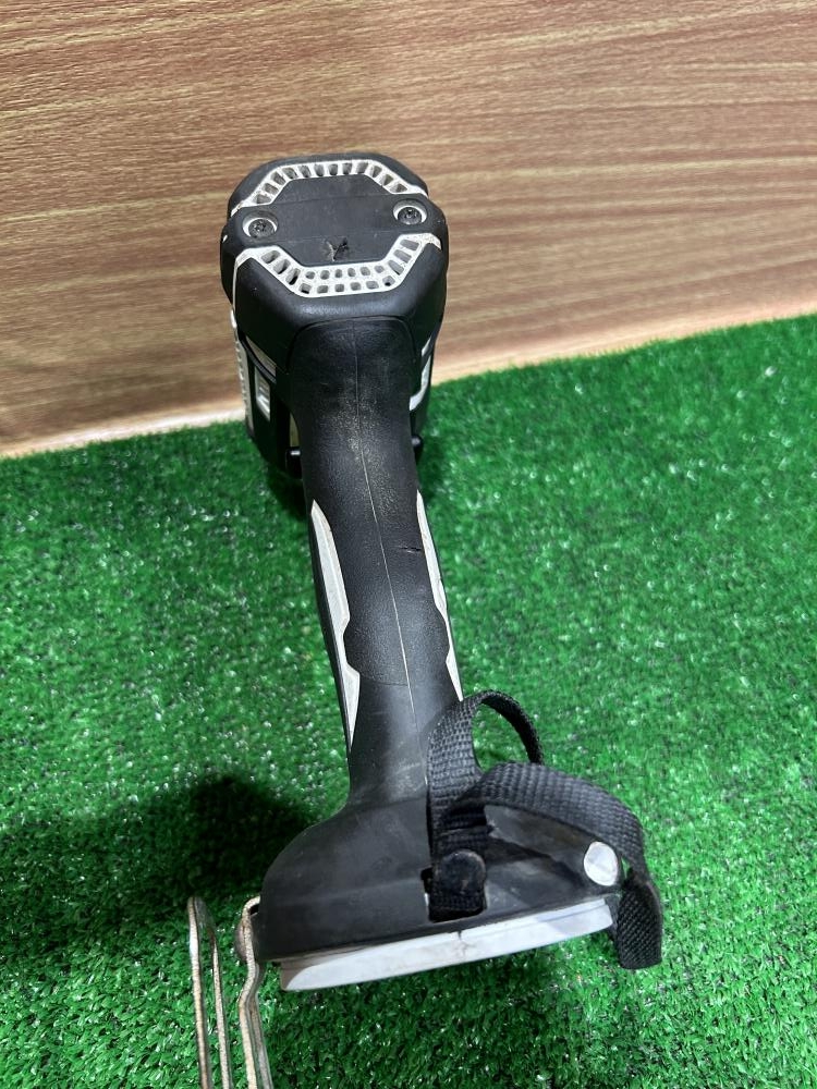マキタ 14.4V充電式インパクトドライバ TD138Dの中古 中古C傷 マキタ 14.4V充電式インパクトドライバ TD138Dの中古 中古C傷