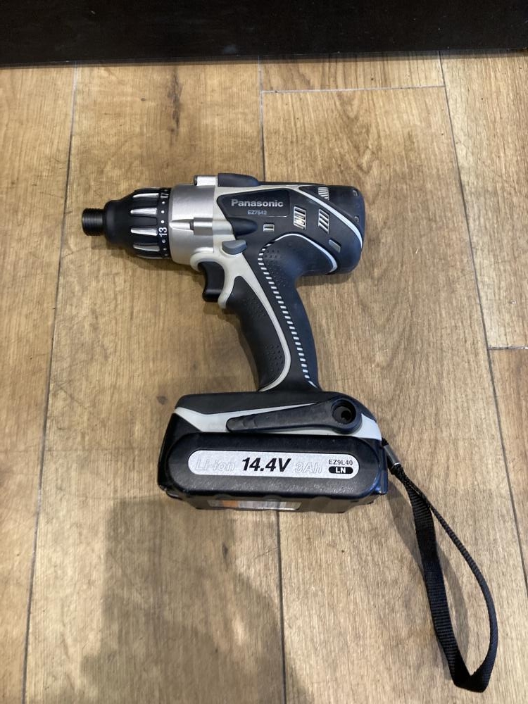 Panasonic 14.4V充電マルチインパクトドライバ EZ7542の中古 Panasonic 14.4V充電マルチインパクトドライバ EZ7542の中古