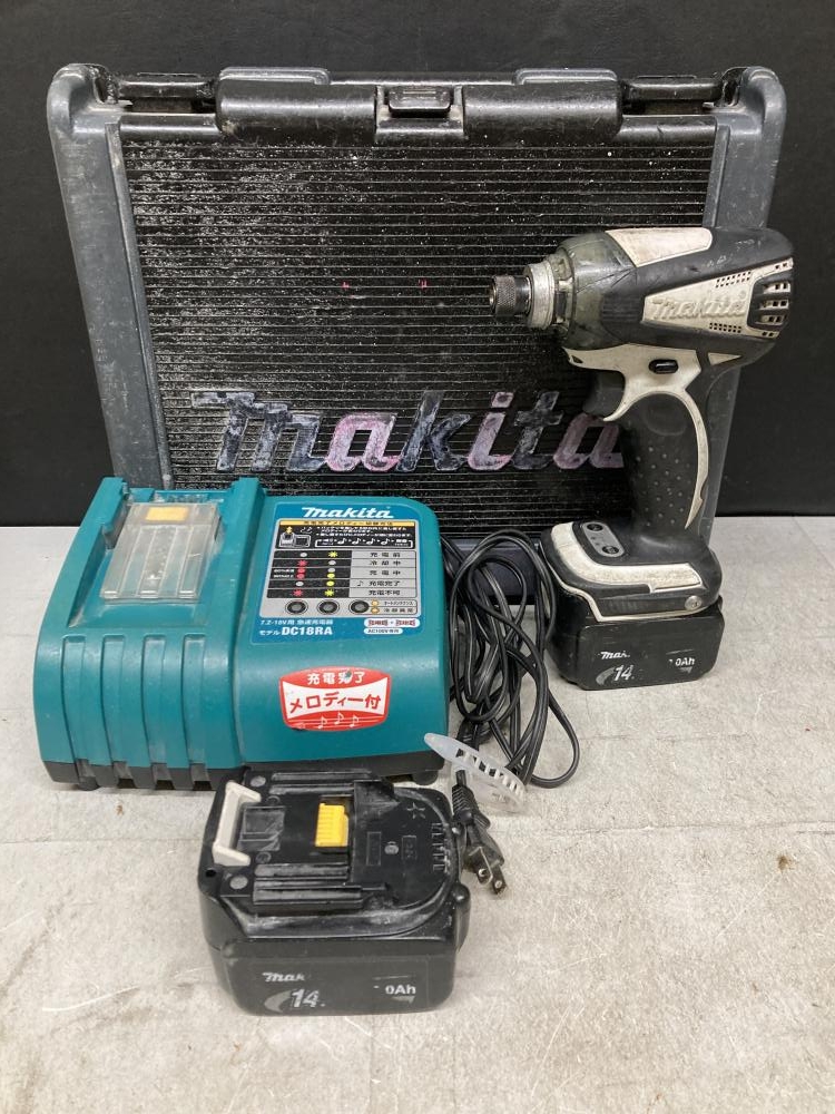 マキタ 14.4V充電式インパクトドライバ TD133DRFXの中古 中古C傷汚れ 