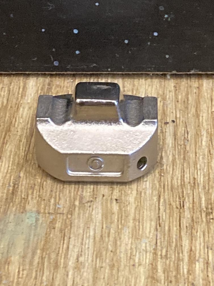 デンサン 手動油圧式圧着工具 DCH-60E【リライズ野田愛宕店】【店頭取引限定】【中古品】1点限り早い者勝ち！ DENSAN 手動式油圧圧着工具 DCH-60ENの中古 中古B使用感あり 《東京