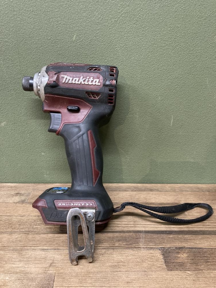 マキタ 充電式インパクトドライバ TD161Dの中古 中古B使用感あり  