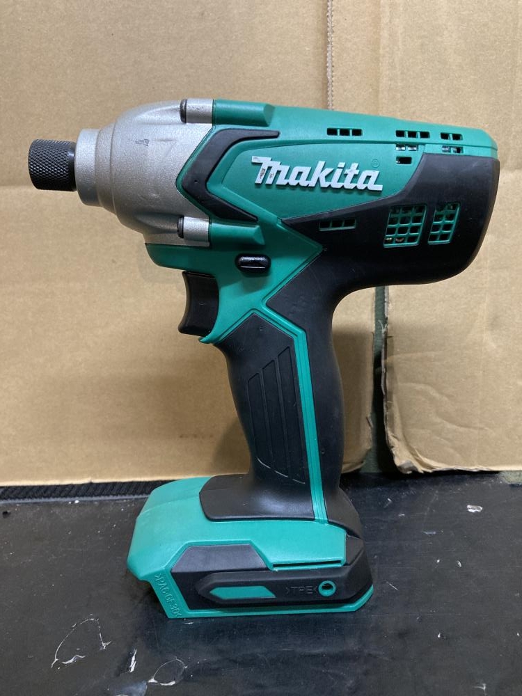 ＼半額SALE／ マキタ 充電式インパクトドライバ M695DSの中古 中古C傷汚れあり その他