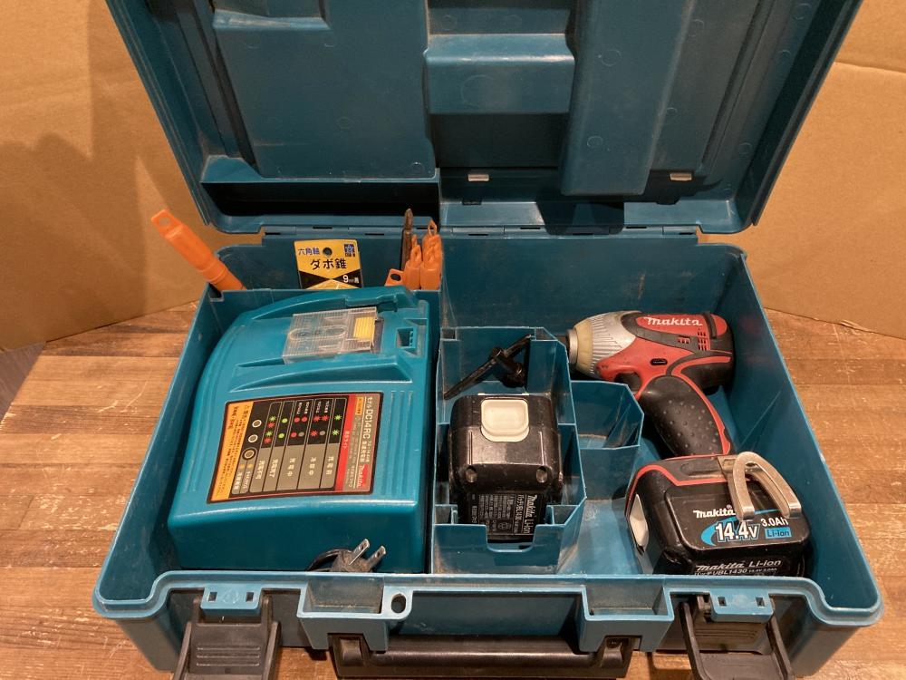 マキタ makita 充電式インパクトドライバ TD130DRFXRの中古 中古C傷  