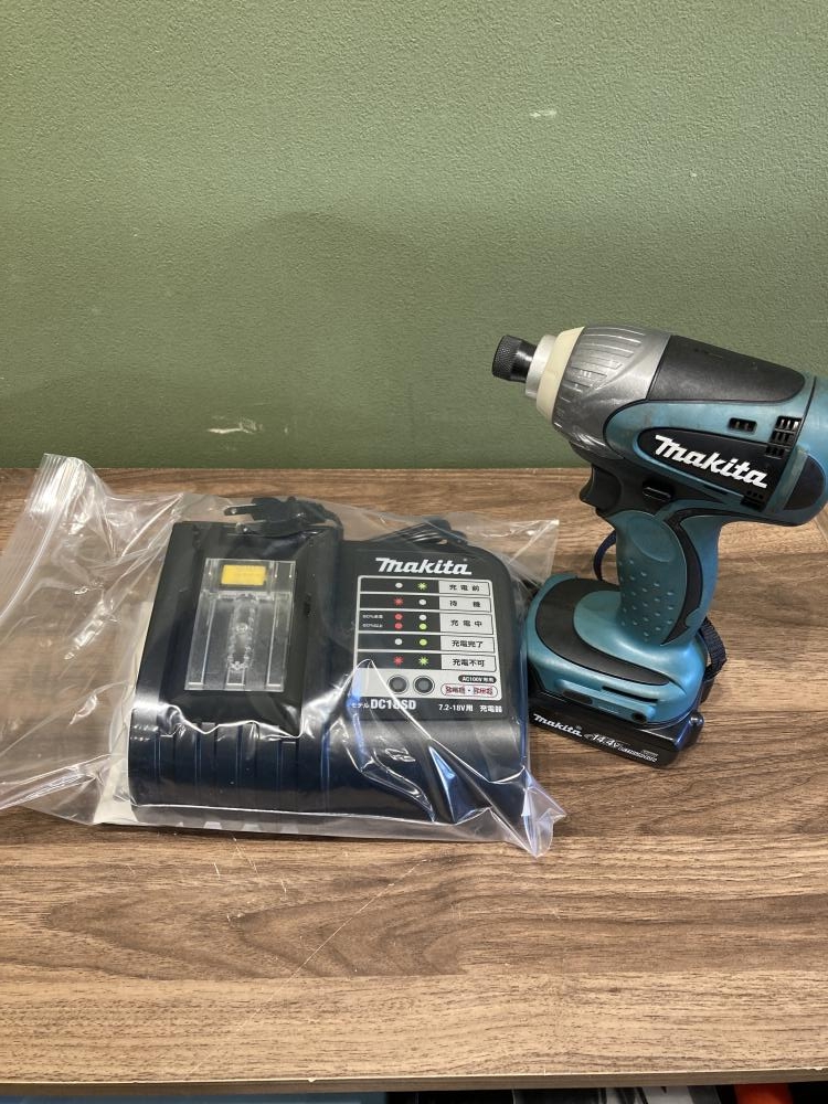 makita マキタ 充電式インパクトドライバ TD135D の中古 中古B使用感 