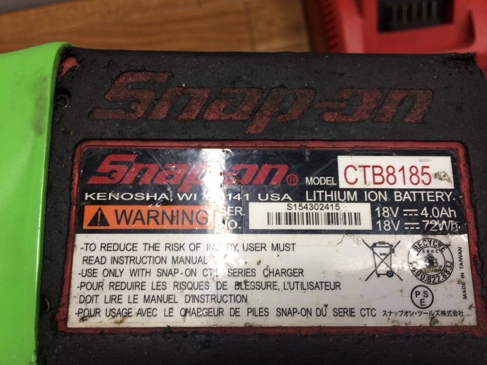 Snap-on 電動インパクトレンチ コードレスインパクトレンチ Snap-on 電動インパクトレンチ コードレスインパクトレンチ