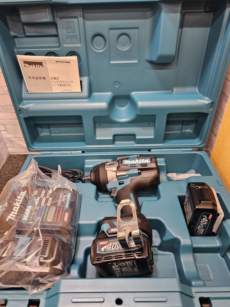 マキタ makita 40Vmax充電式インパクトレンチ TW001GRDXの中古 未使用 