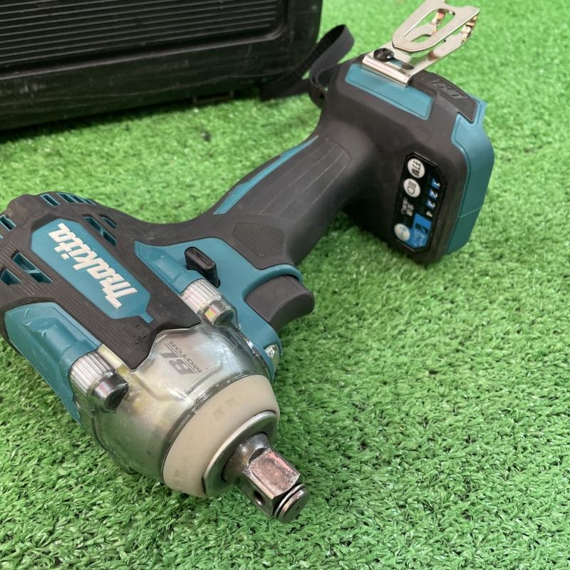 マキタ makita 充電式インパクトレンチ TW300Dの中古 中古B使用感あり  