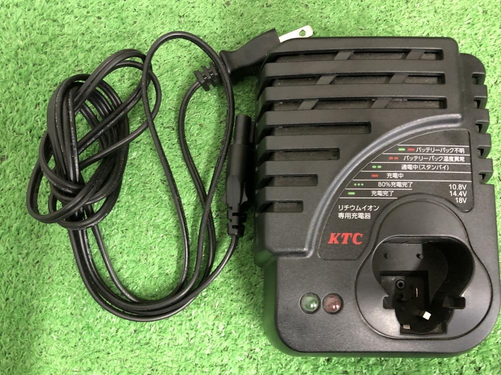 KTC 9.5sqコードレスインパクトレンチ JAE301 ※バッテリ×2 充電器の中古 中古C傷汚れあり 《大阪・茨木》中古工具販売の専門店│  ツールオフ茨木店 ｜中古工具販売のツールオフ