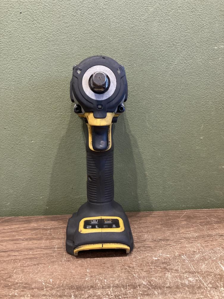 DEWALT デウォルト ブラシレスインパクトレンチ DCF921の中古 中古C傷 