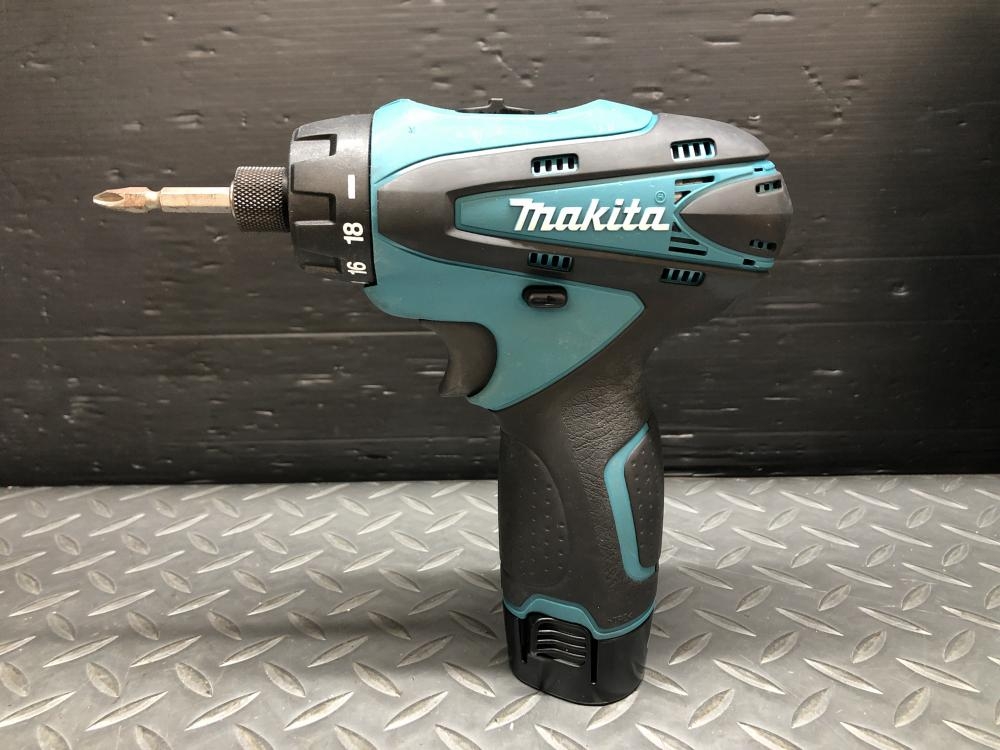 マキタ DF030D 充電式ドライバドリル【野田愛宕店】【店頭取引限定】【中古】ITUW6H94FUA2 Amazon | マキタ 10.8V 充電式ドライバドリル [本体のみ/バッテリー