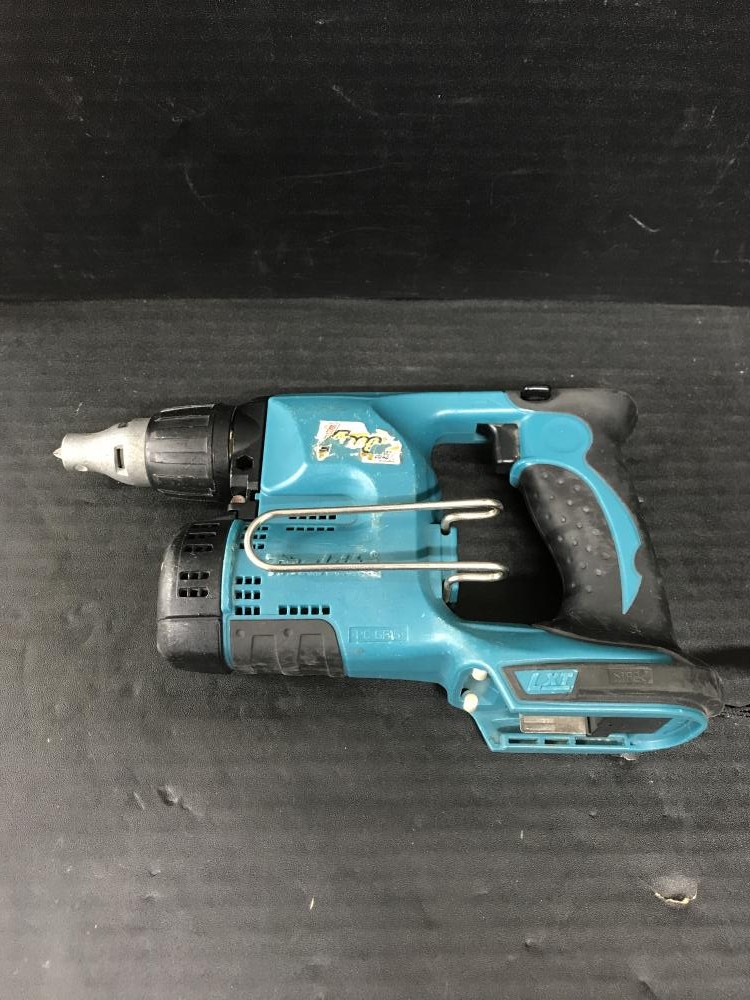 マキタ makita 充電式スクリュードライバ FS440DZの中古 中古C傷汚れあり 《埼玉・草加》中古工具販売の専門店│ ツールオフ草加店  ｜中古工具販売のツールオフ