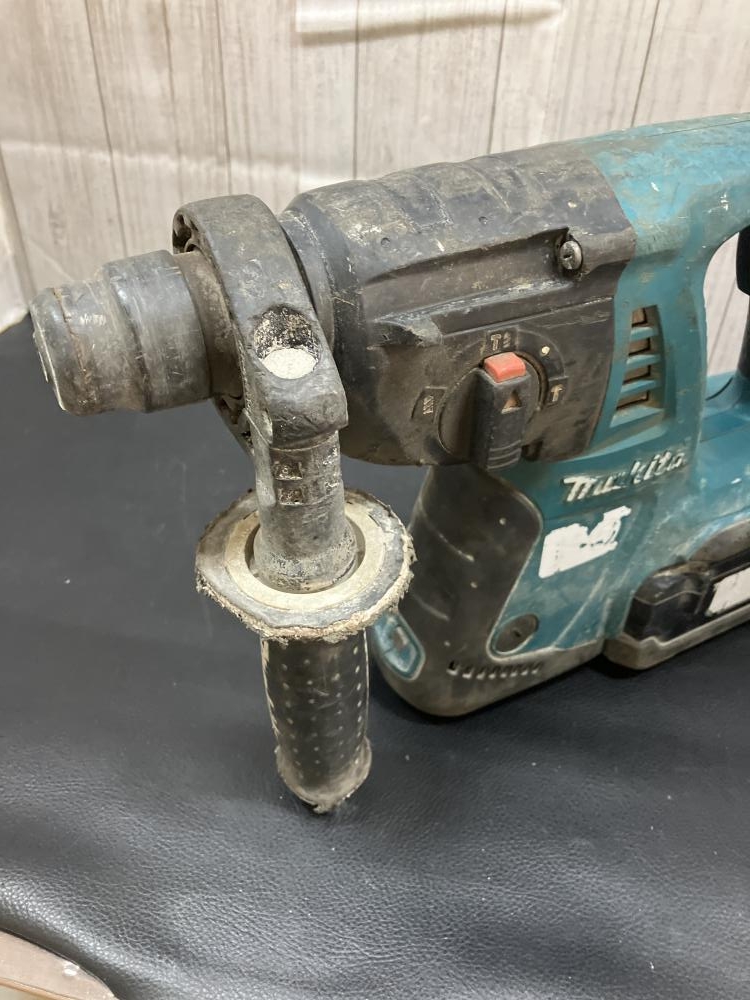 マキタ 36V充電式ハンマドリル HR261Dの中古 ジャンク 《神奈川・横浜