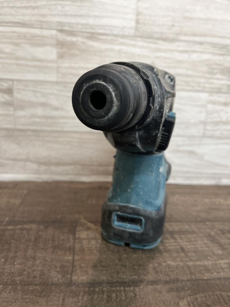 makita マキタ 24mm充電式ハンマドリル HR242Dの中古 中古C傷