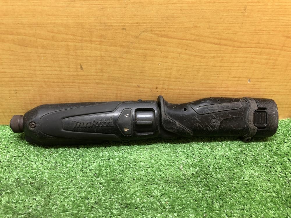 マキタ makita 充電式ペンインパクトドライバ TD021D バッテリー マキタ makita 充電式ペンインパクトドライバ TD021D バッテリー