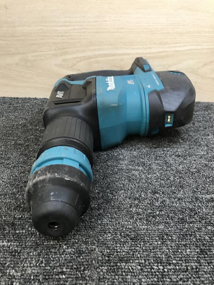 makita マキタ 充電式ケレン HK180DZKの中古 中古B使用感あり makita マキタ 充電式ケレン HK180DZKの中古 中古B使用感あり