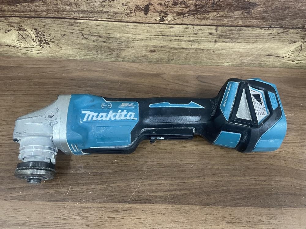 マキタ　makita　GA518D　ディスクグラインダ　本体のみ　18V　中古美品　【ハンズクラフト宜野湾店】 マキタ makita GA518D ディスクグラインダ 本体のみ 18V 中古美品