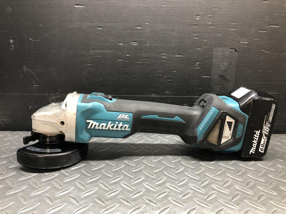 マキタ makita 100mm充電式ディスクグラインダ GA412Dの中古 中古B使用